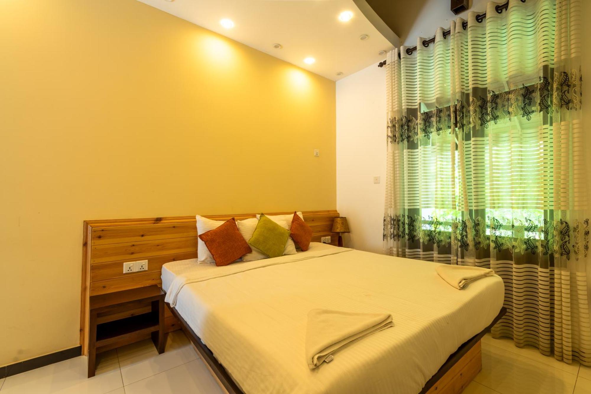 Hotel Bella Vista Anuradhapura Kültér fotó