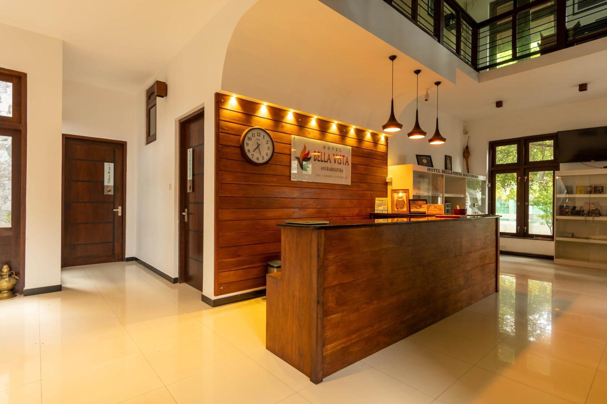 Hotel Bella Vista Anuradhapura Kültér fotó