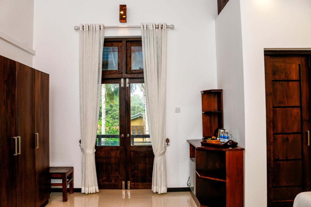 Hotel Bella Vista Anuradhapura Kültér fotó