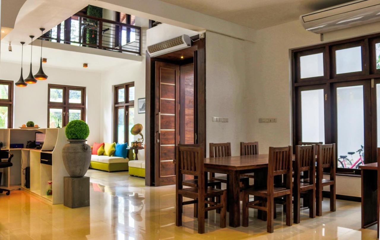 Hotel Bella Vista Anuradhapura Kültér fotó