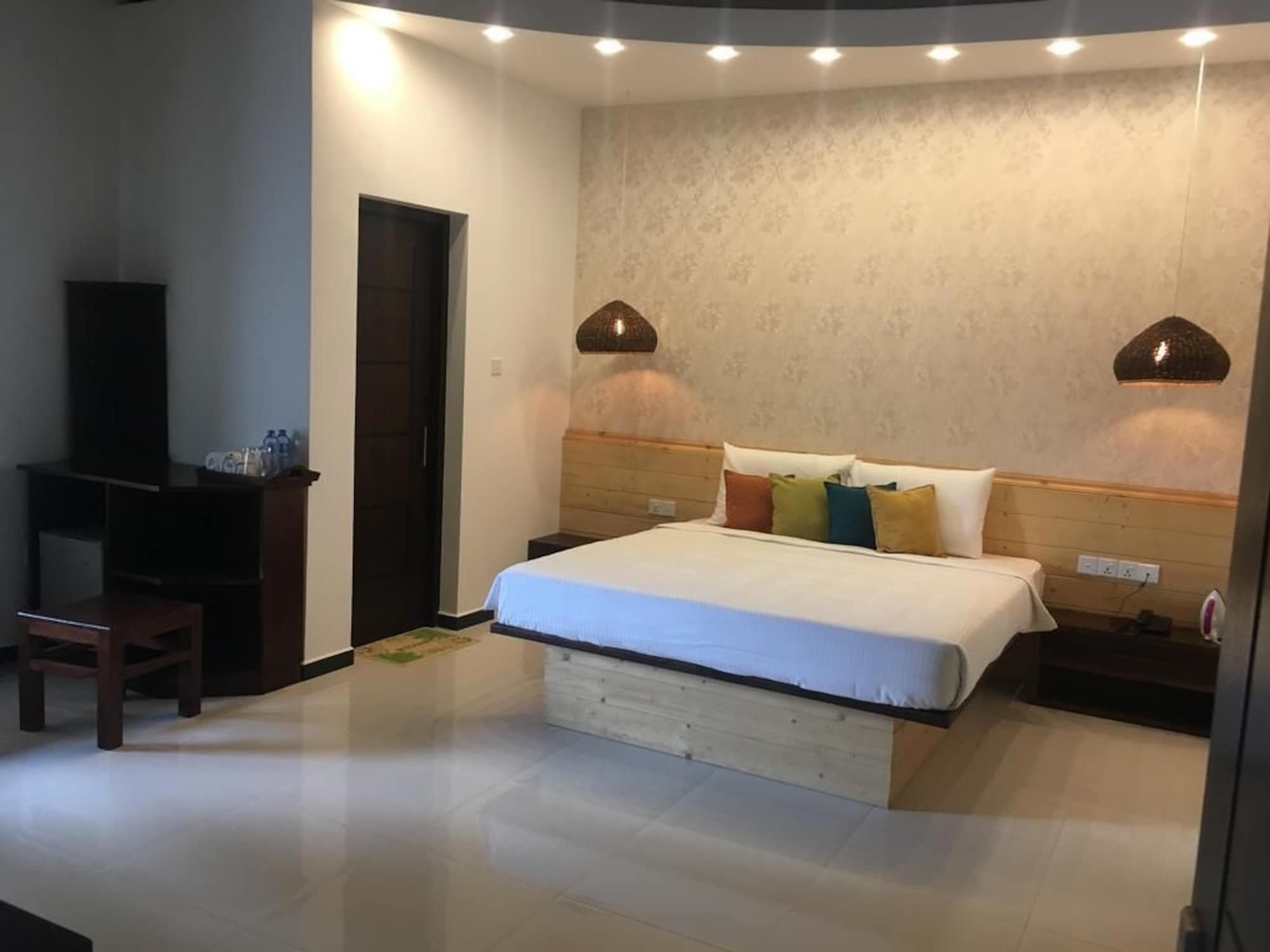 Hotel Bella Vista Anuradhapura Kültér fotó